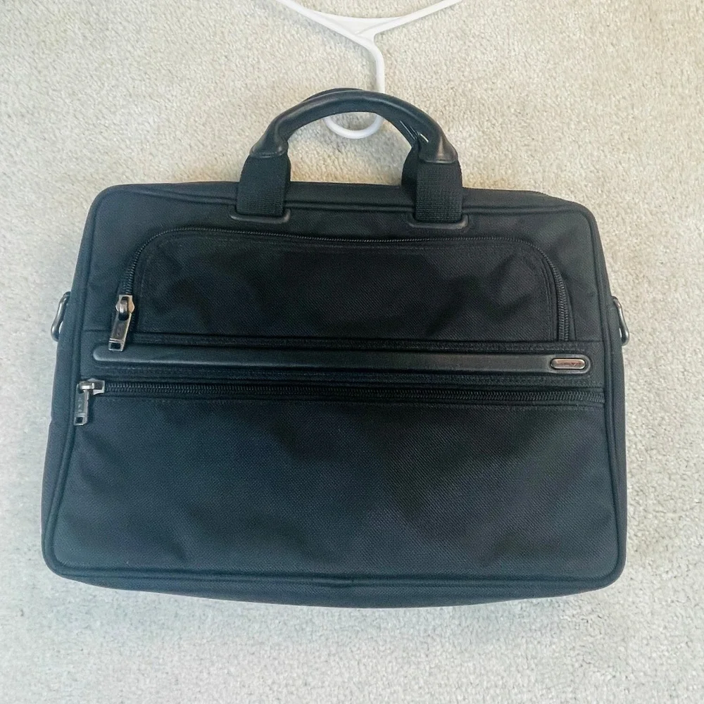 Tumi Alpha Ballistic‎ Nylon Laptop Briefcase Black Leather Handles Monogram